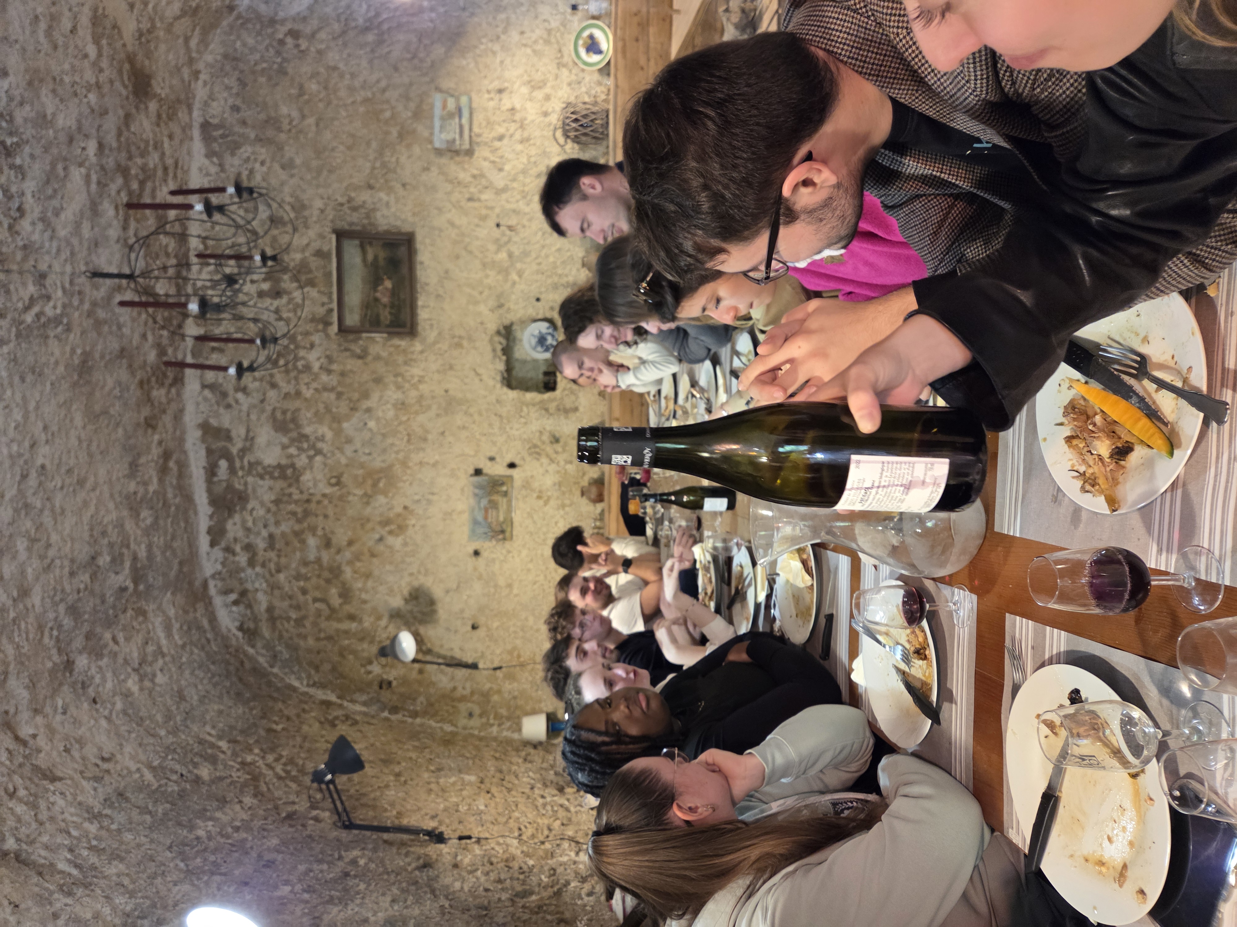 En ce début octobre 2025, les alternants de la Licence MACAT ont vécu une journée immersive autour de l’œnologie…